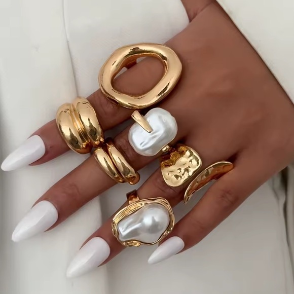 Pearl Gold Stackable Ring Set - Picture 3 of 8